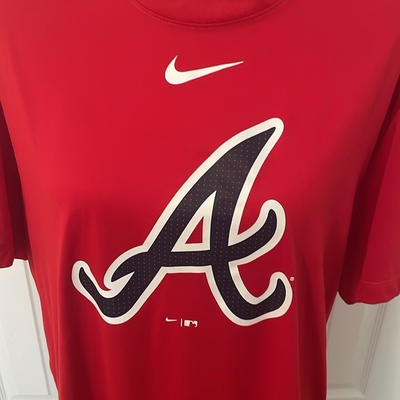 Nike Red Atlanta Braves Dri Fit T-Shirt Polyester Wicking EUC Men’s XL Short - Picture 2 of 10